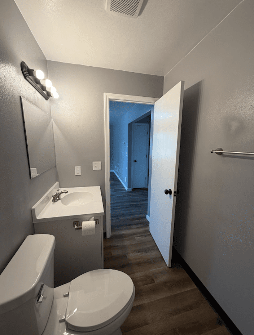 Appleton Apartment: 440 W. Calumet Street