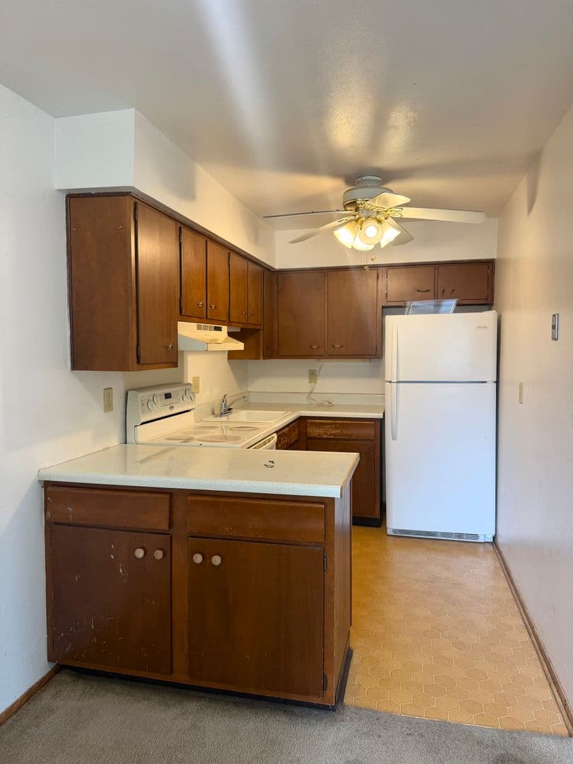 Appleton Apartment: 1606-1612 N Mason St