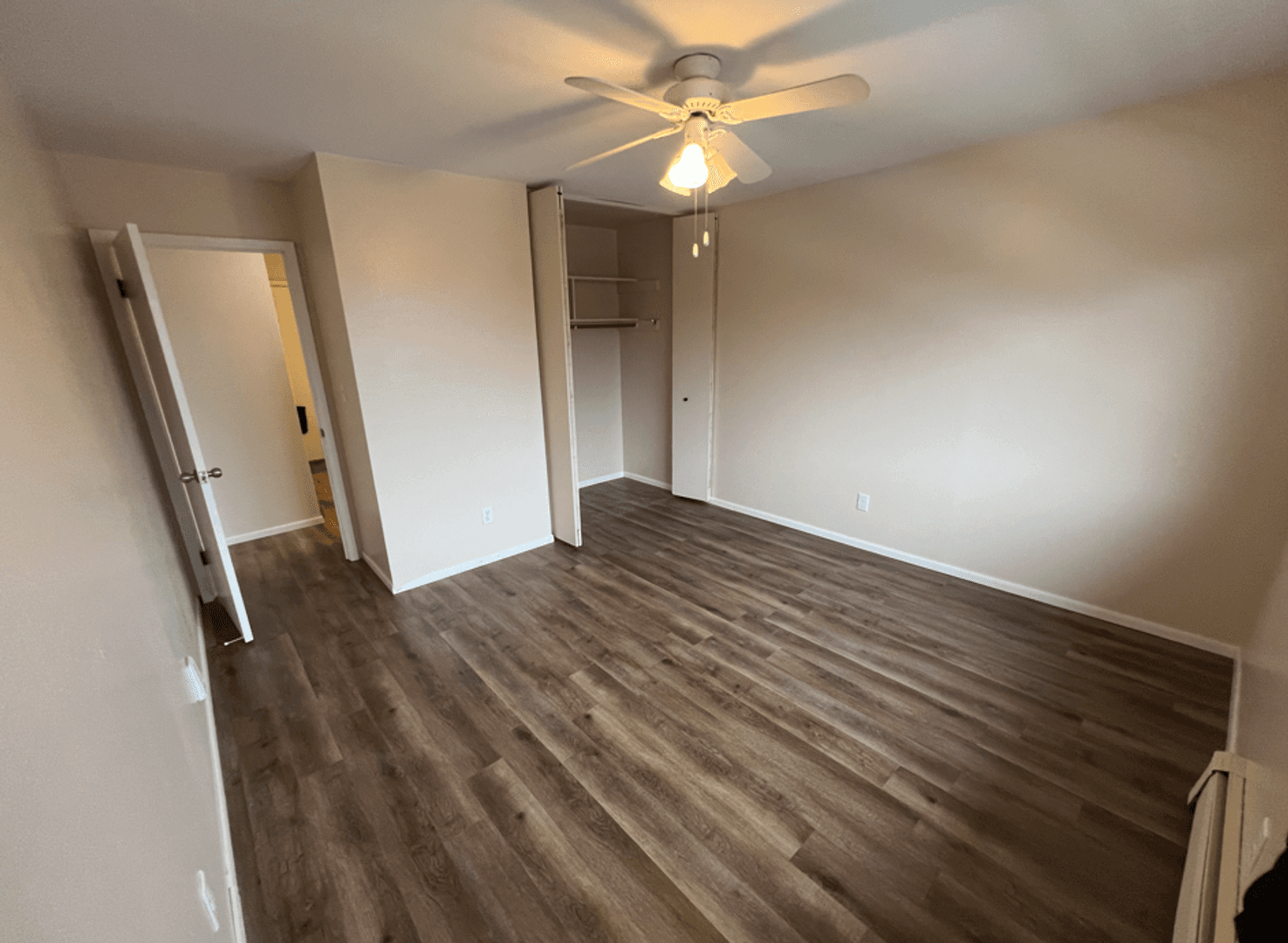 Appleton Apartment: 1005 S East St