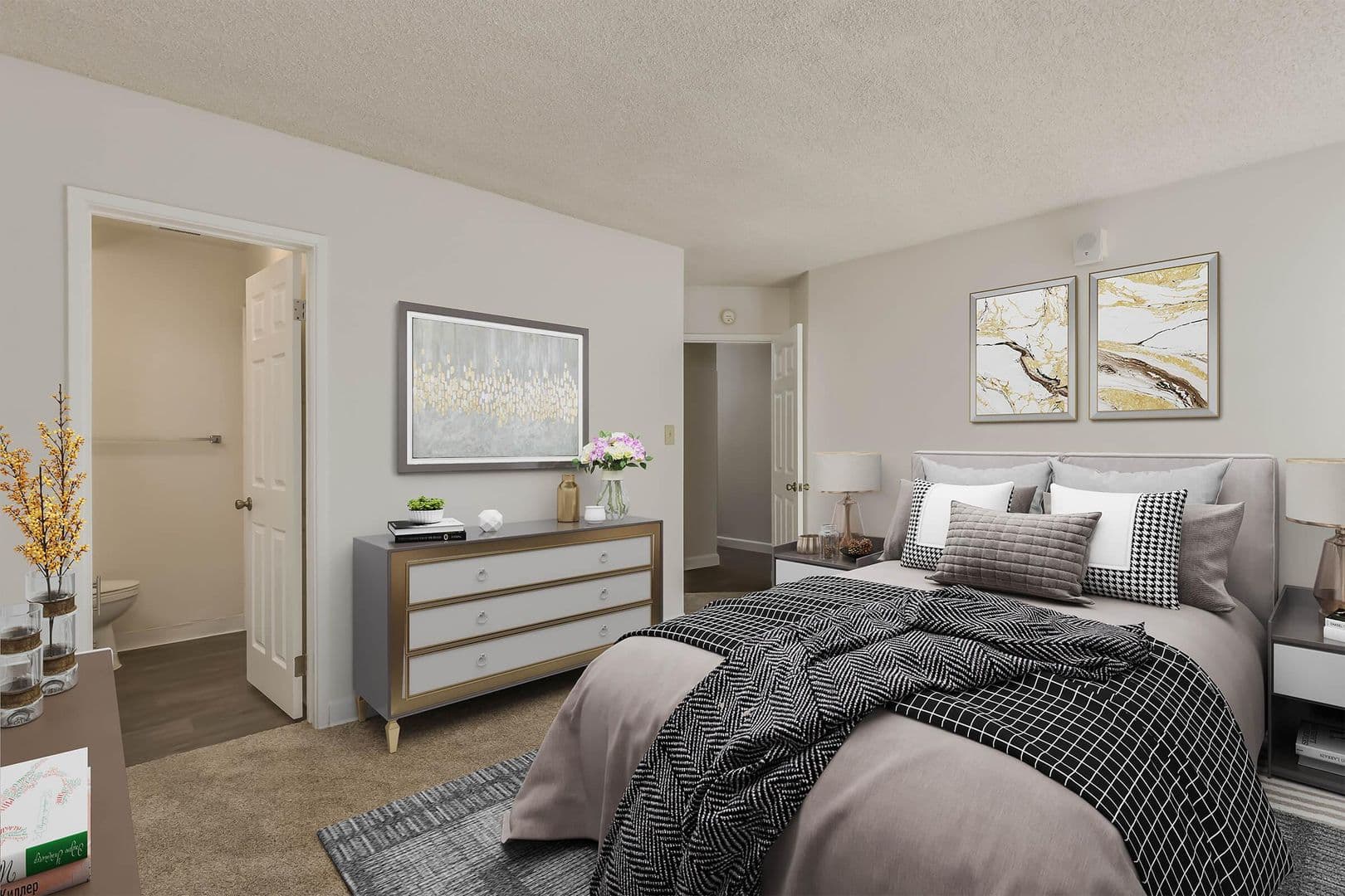 San Diego Apartment: 6595 Montezuma Road