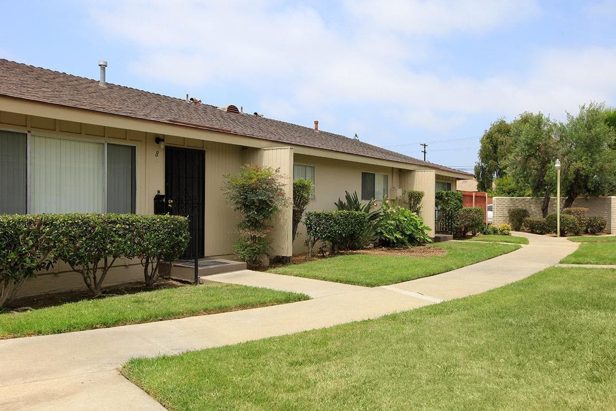 Chula Vista Apartment: 280-290 K Street