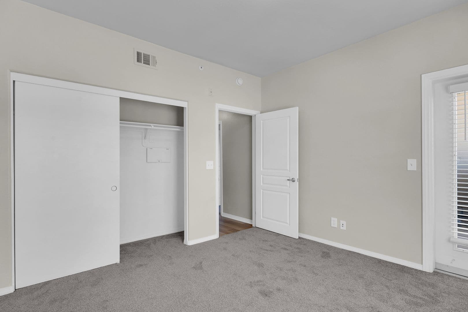 National City Apartment: 819 D Avenue