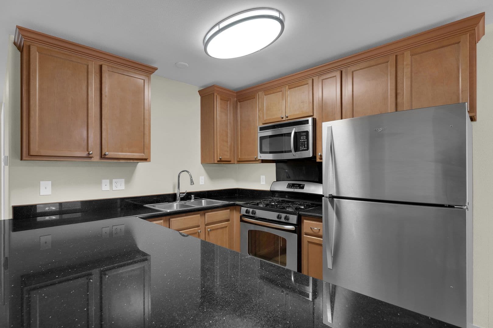 National City Apartment: 819 D Avenue