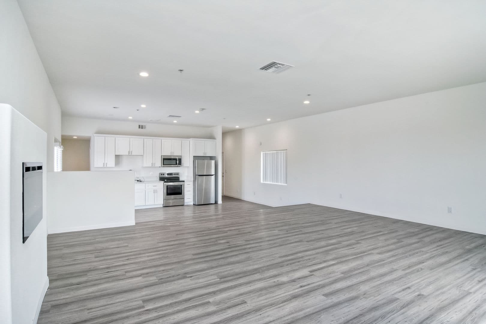 National City Apartment: 819 D Avenue