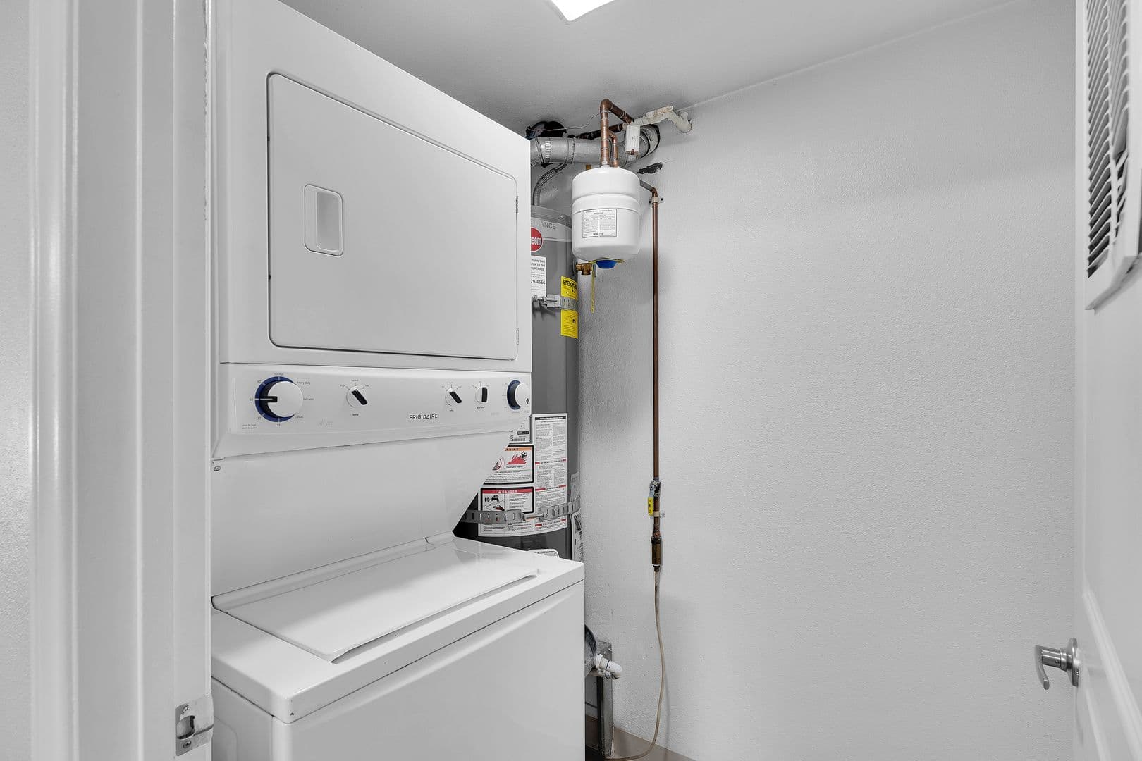 National City Apartment: 819 D Avenue