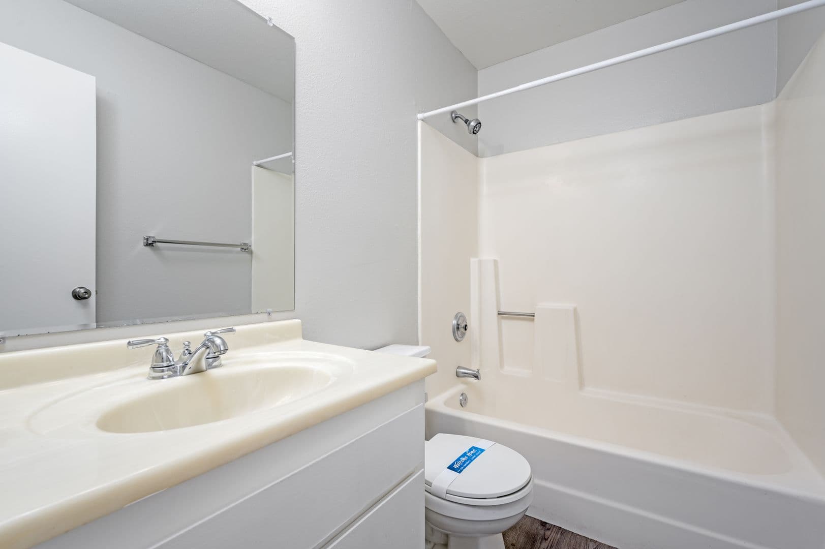 Ramona Apartment: 140 N 14th Street