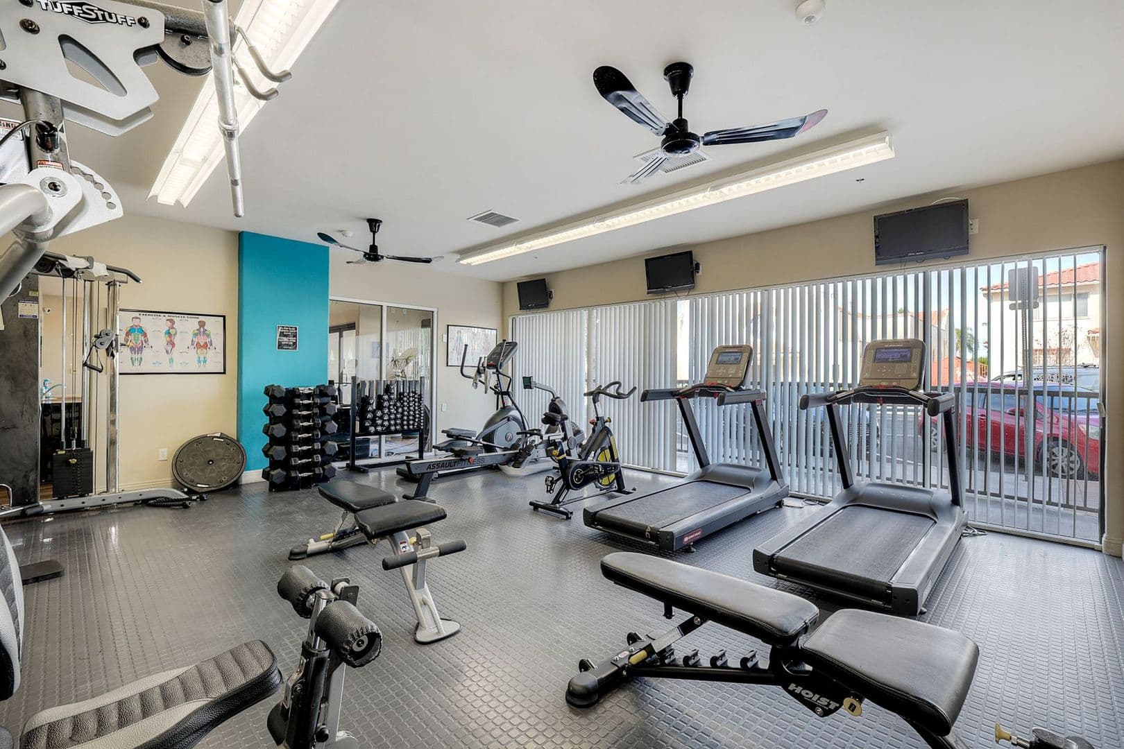 National City Apartment: 819 D Avenue