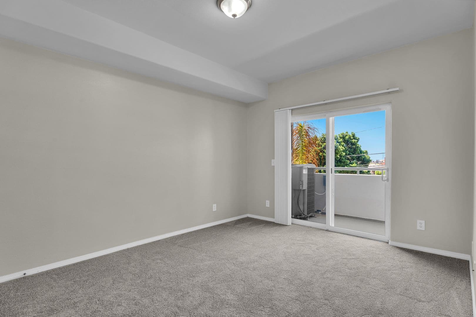 National City Apartment: 819 D Avenue