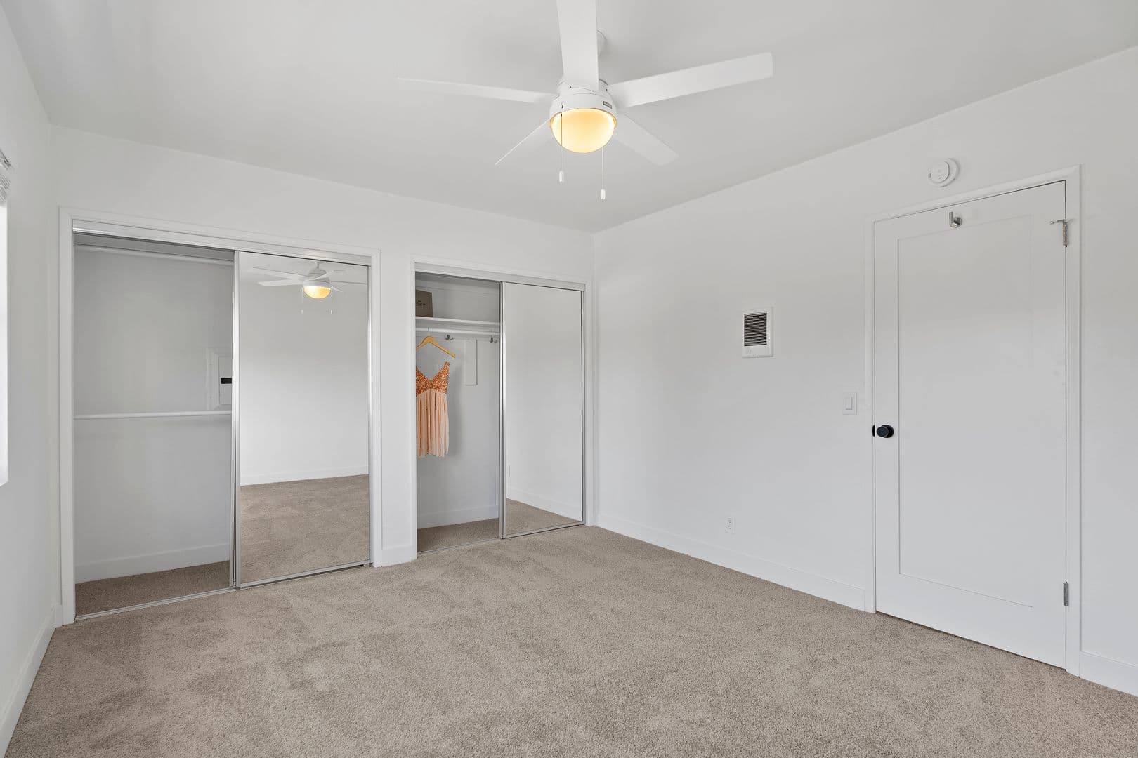 Coronado Apartment: 830 E Avenue