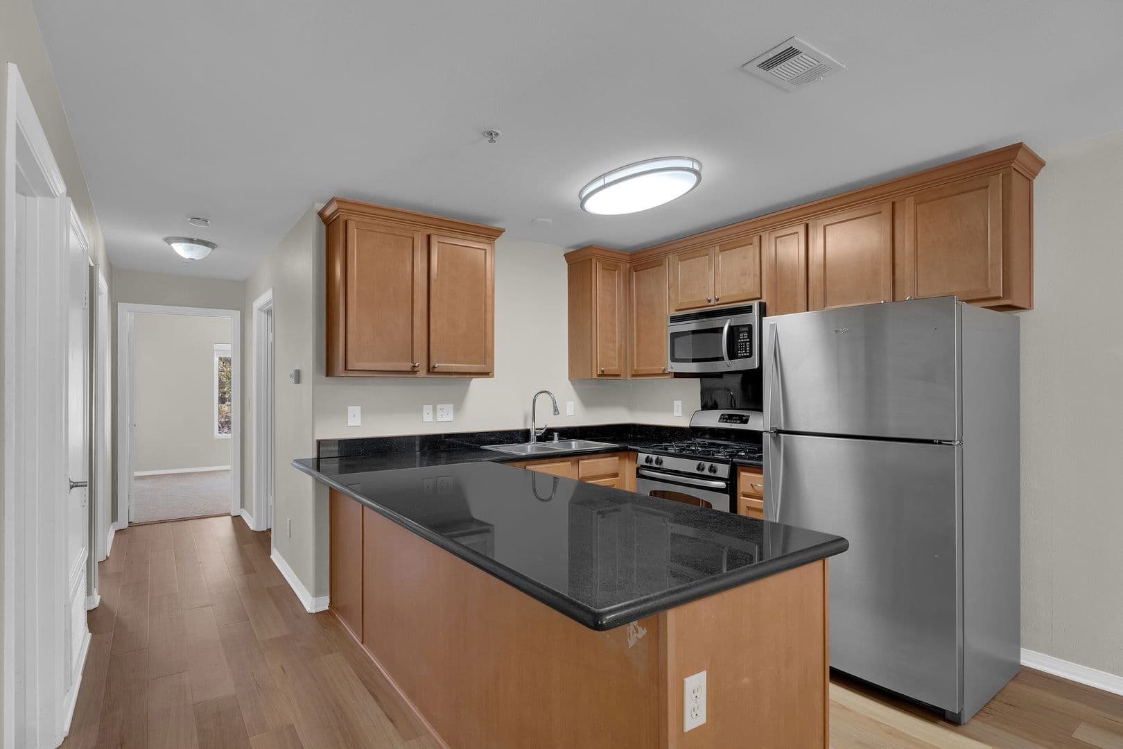 National City Apartment: 819 D Avenue