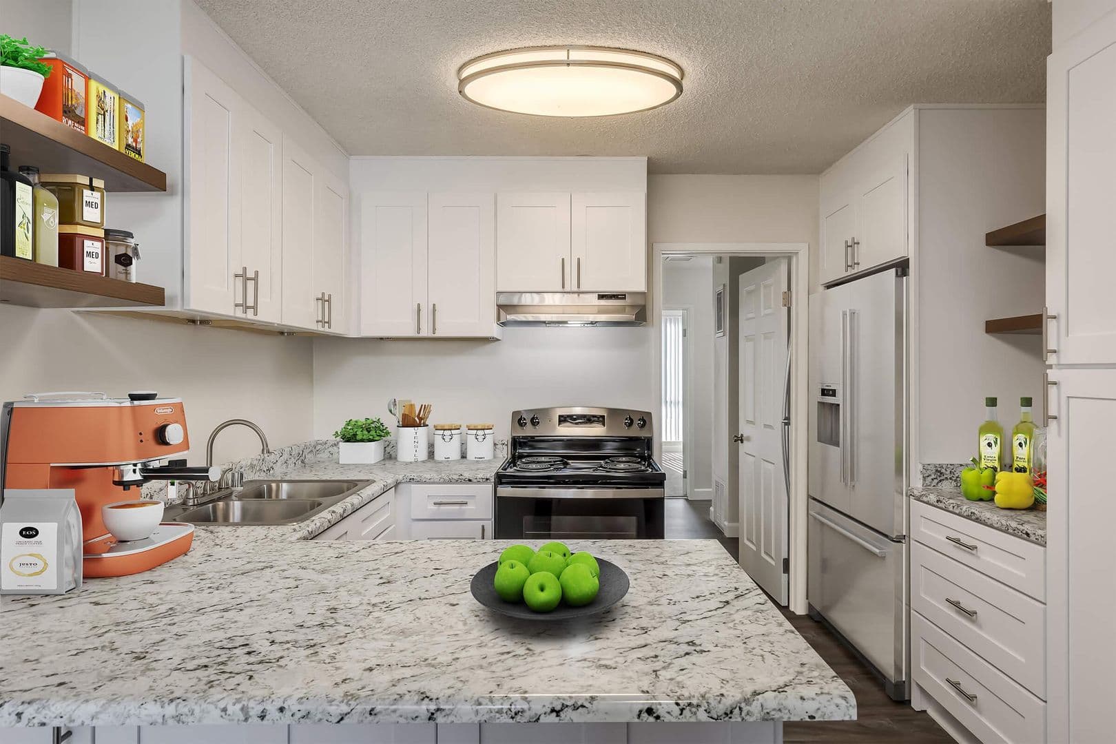 San Diego Apartment: 6595 Montezuma Road
