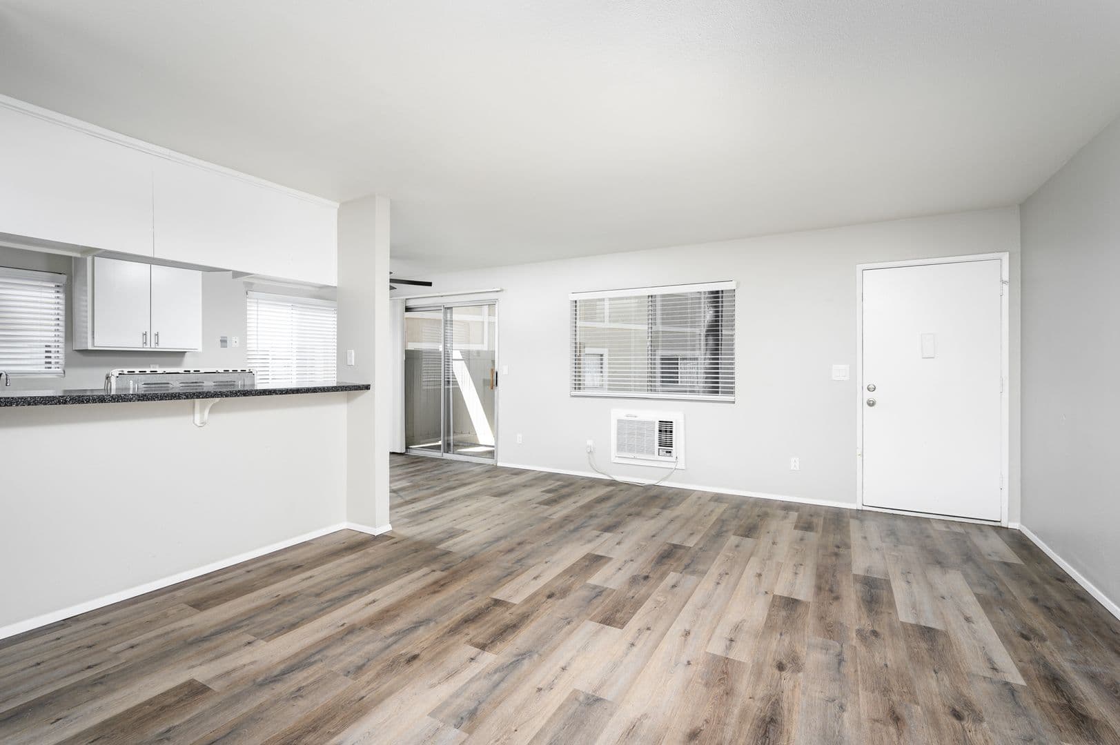 Ramona Apartment: 140 N 14th Street