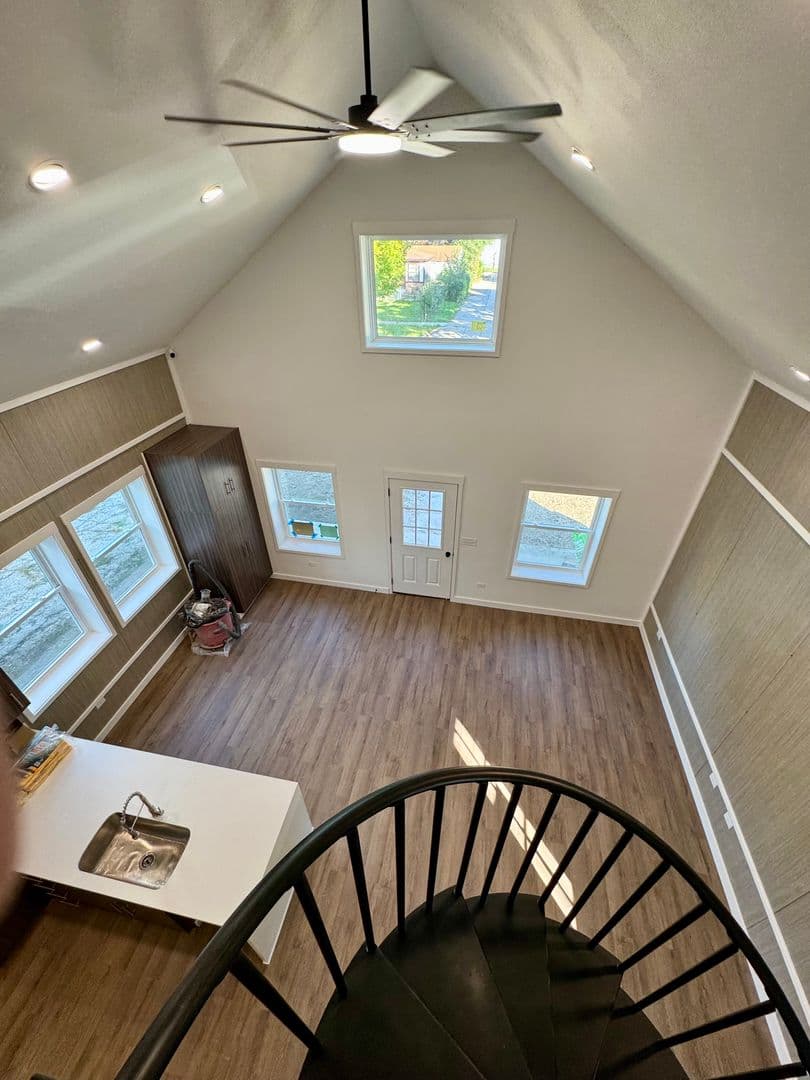 Milwaukee House: 5767 N 39th St