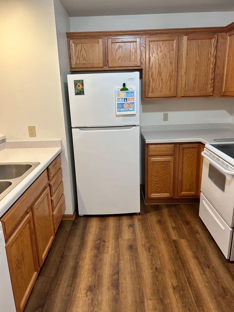 Port Washington Condo: 424 W. Grand Ave Unit 2