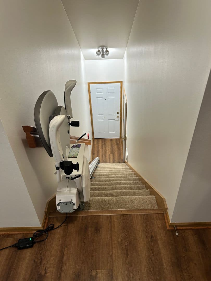 Port Washington Condo: 424 W. Grand Ave Unit 2