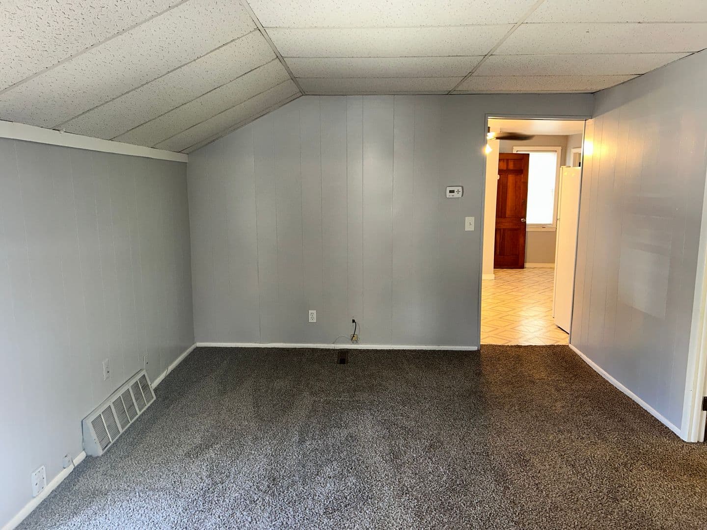 Port Washington Apartment: 116-118 E Prospect St