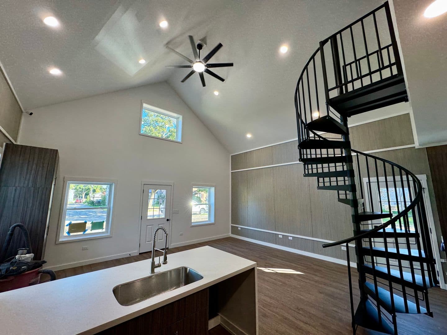 Milwaukee House: 5767 N 39th St