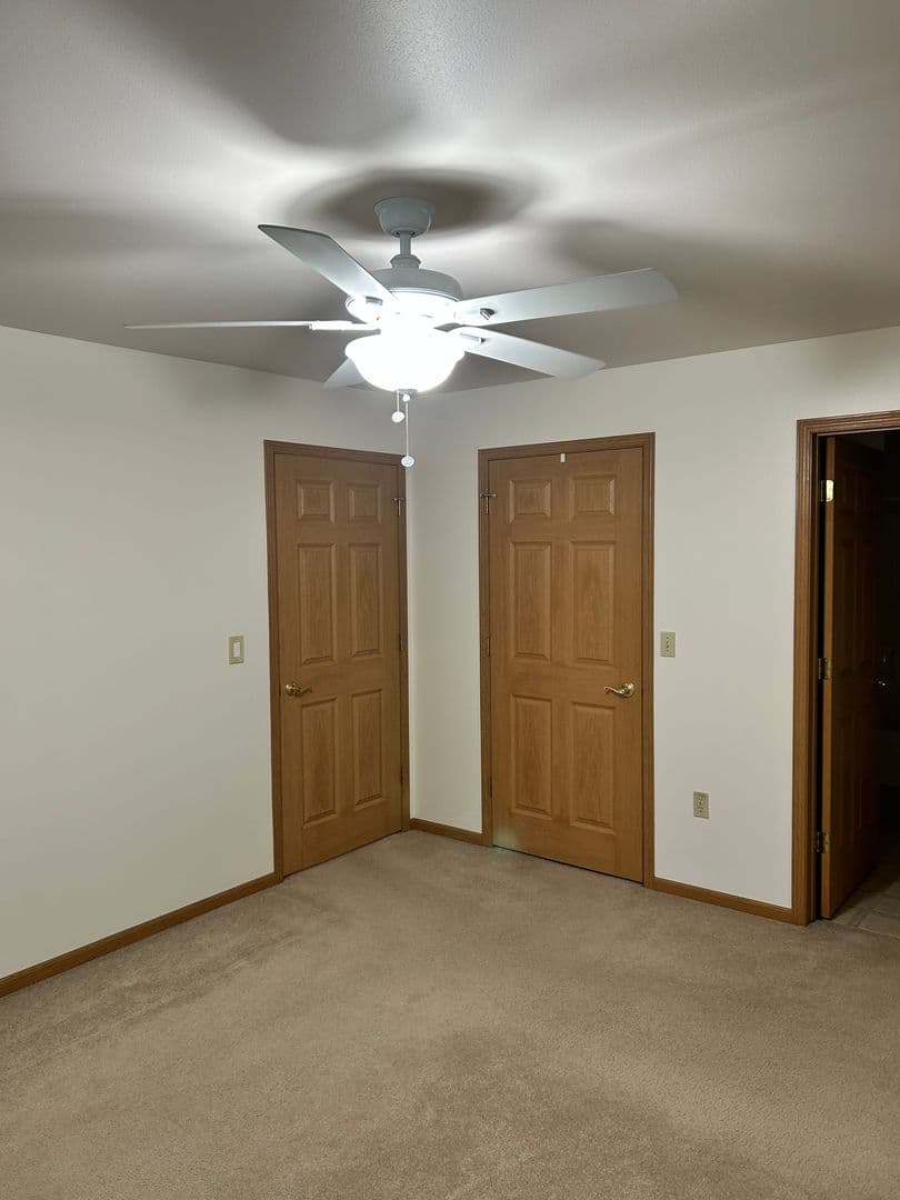 Port Washington Condo: 424 W. Grand Ave Unit 2