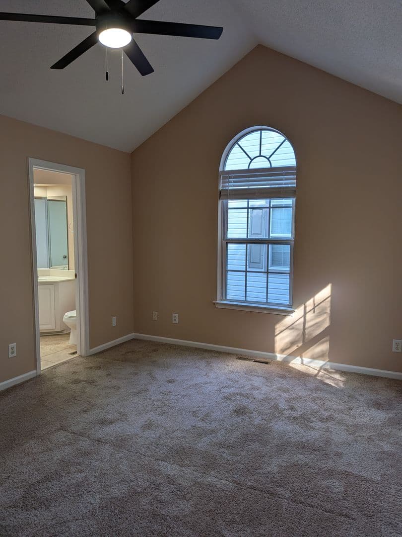 Chesapeake Townhome: 1451 Shortleaf Lane