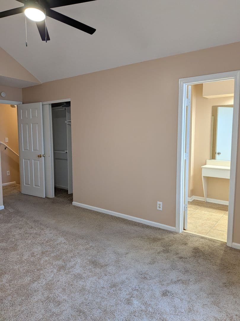 Chesapeake Townhome: 1451 Shortleaf Lane