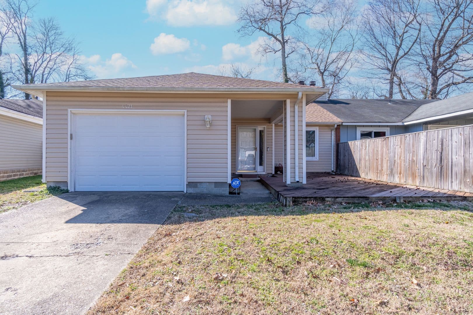 Virginia Beach House: 4421 Smokey Lake Drive