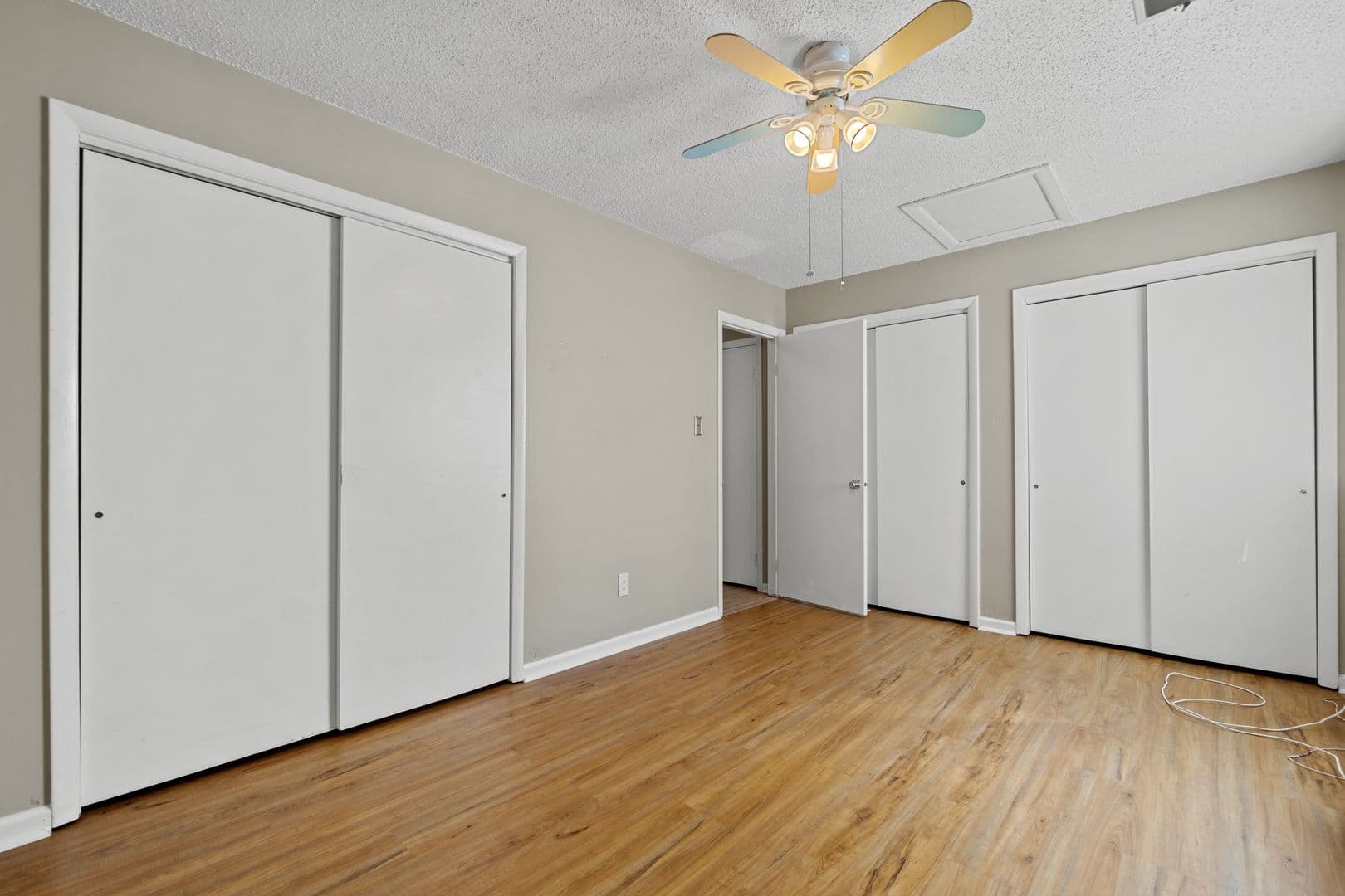 Virginia Beach House: 4421 Smokey Lake Drive