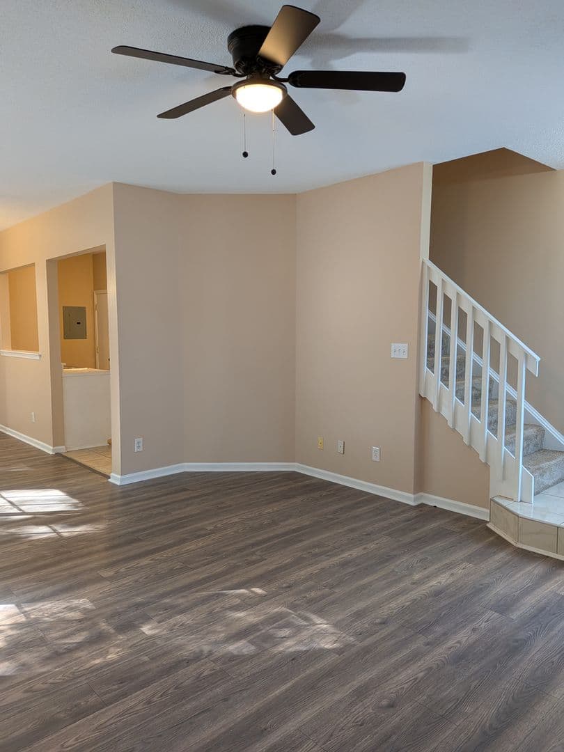 Chesapeake Townhome: 1451 Shortleaf Lane