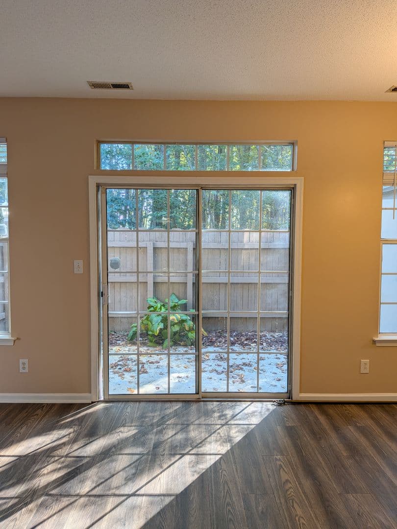 Chesapeake Townhome: 1451 Shortleaf Lane