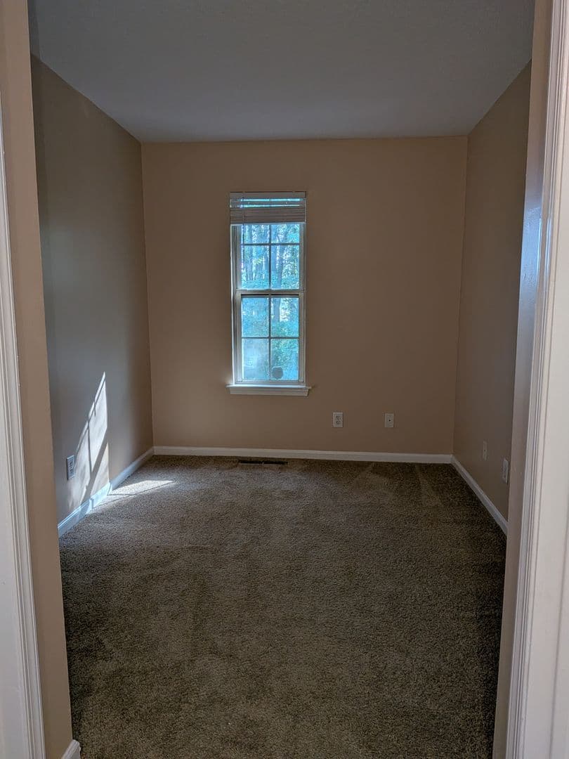 Chesapeake Townhome: 1451 Shortleaf Lane