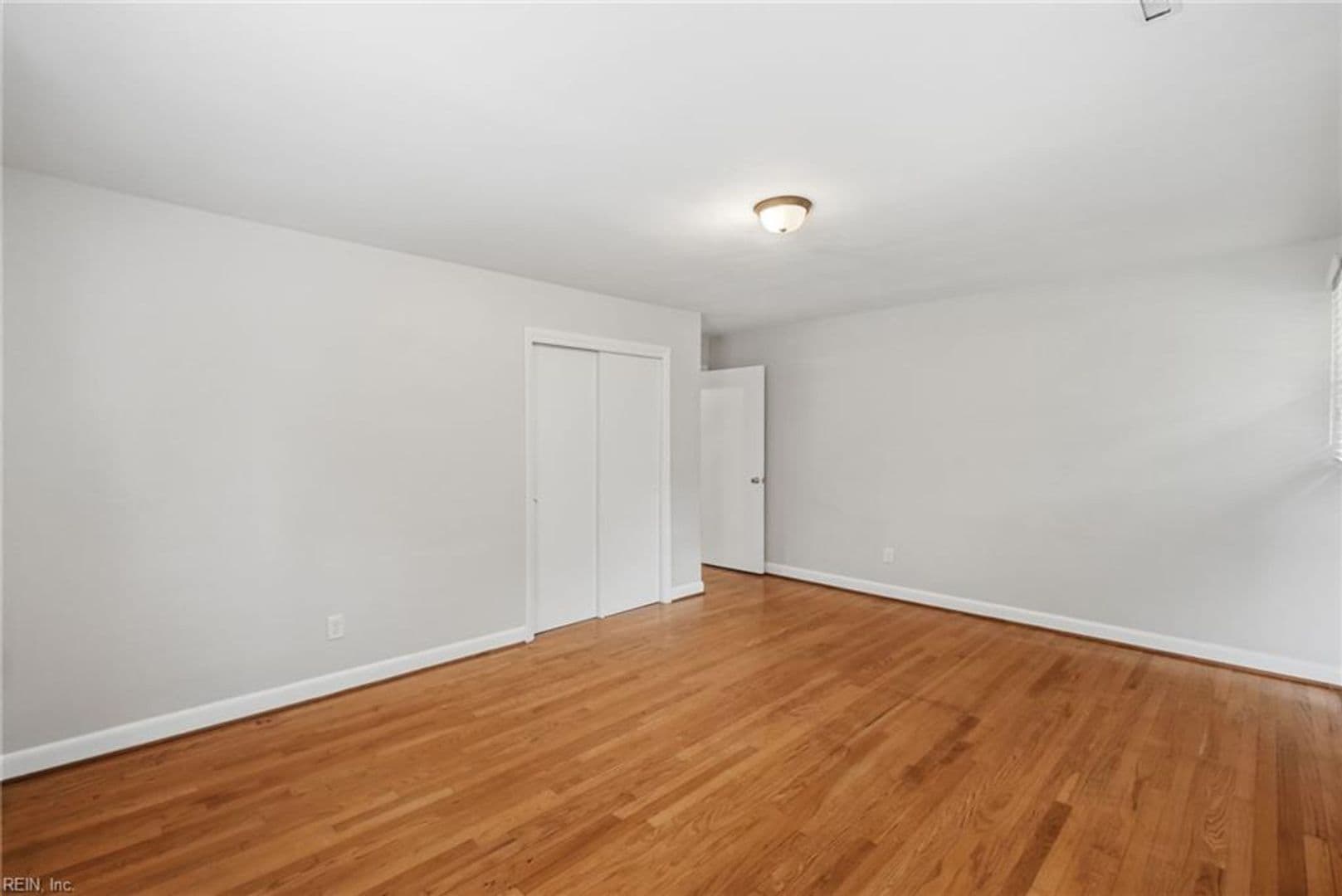 Virginia Beach House: 1912 Frizzell Drive