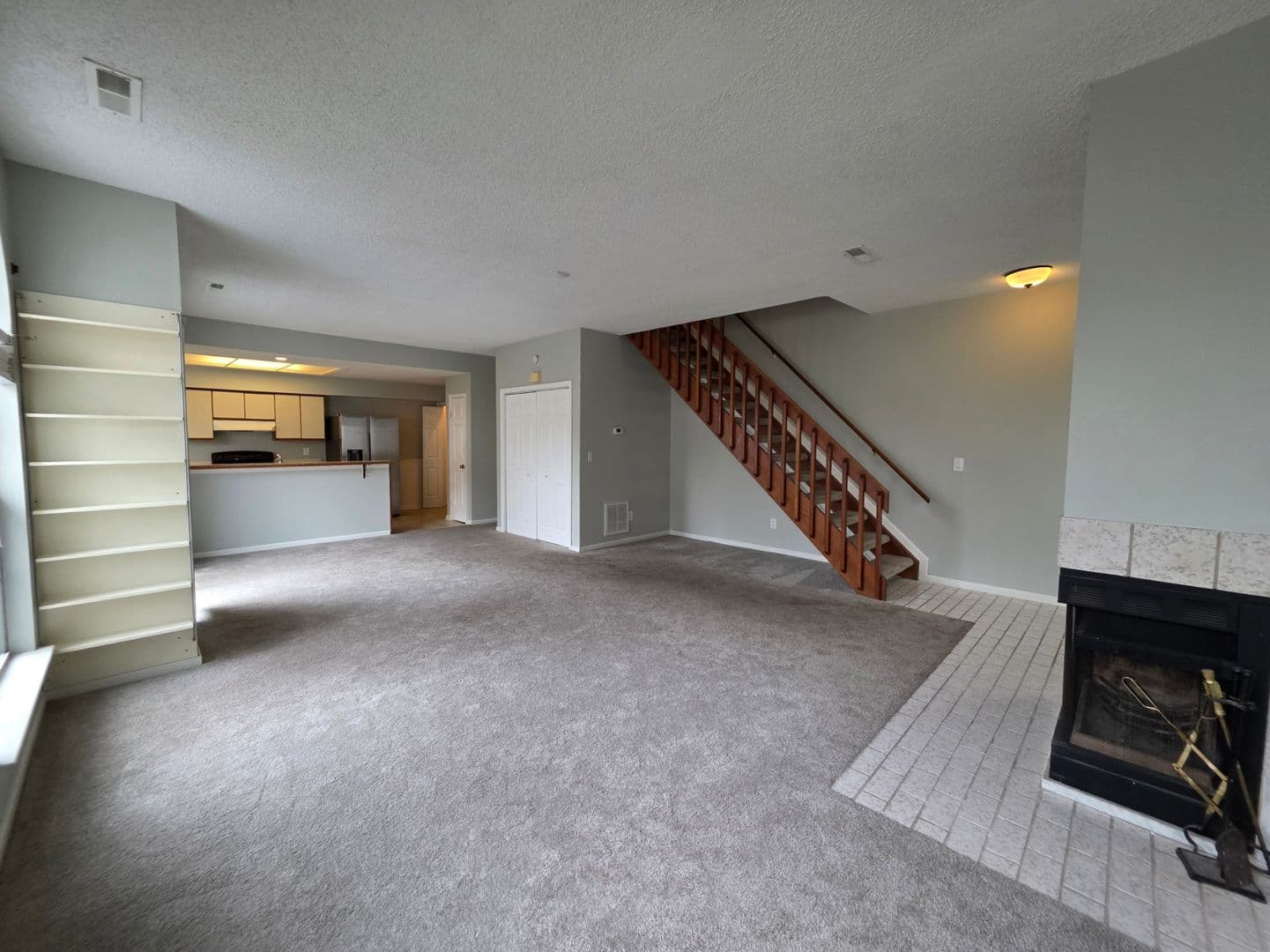 Virginia Beach Condo: 814 Gable Way