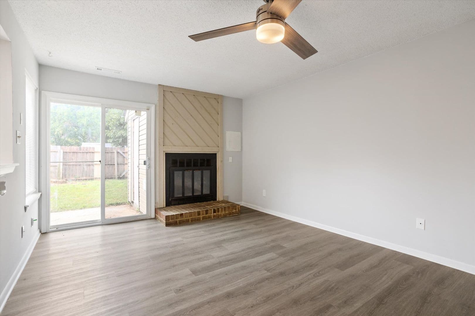 Virginia Beach Townhome: 5525 Campus Drive