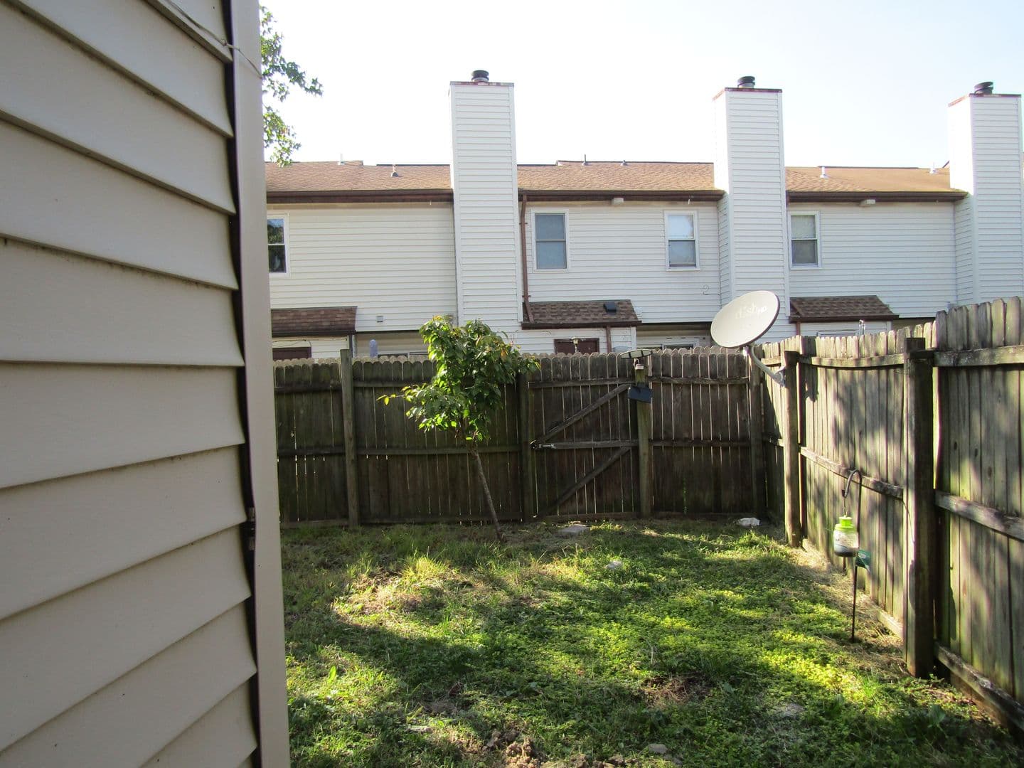 Virginia Beach House: 615 Aubrey Drive