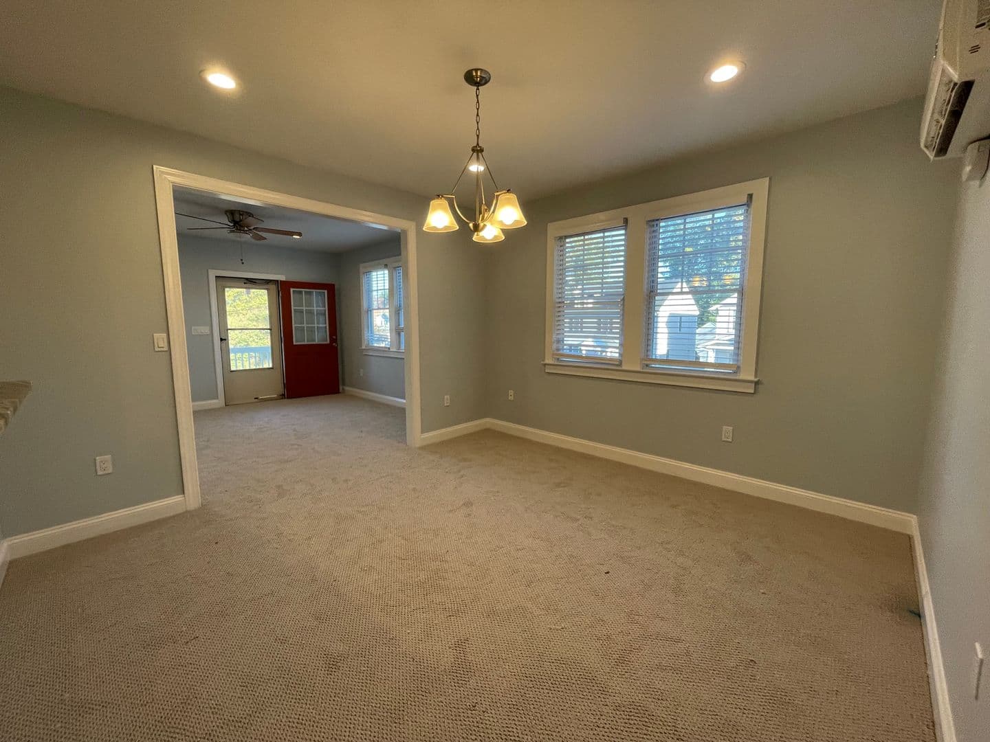 Norfolk House: 2612 Munson Street