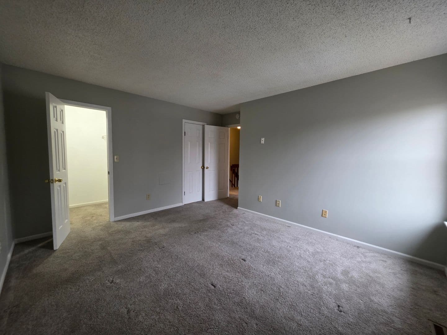 Virginia Beach Condo: 814 Gable Way
