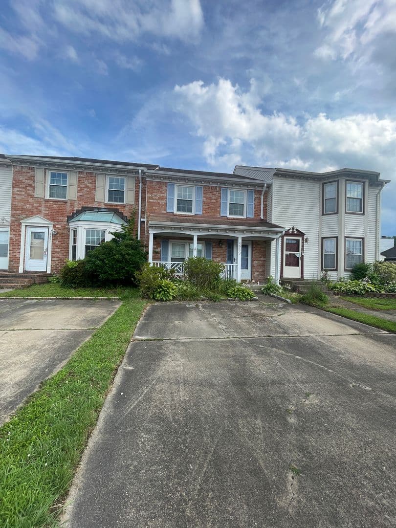 Virginia Beach Townhome: 4859 Woods Edge Road