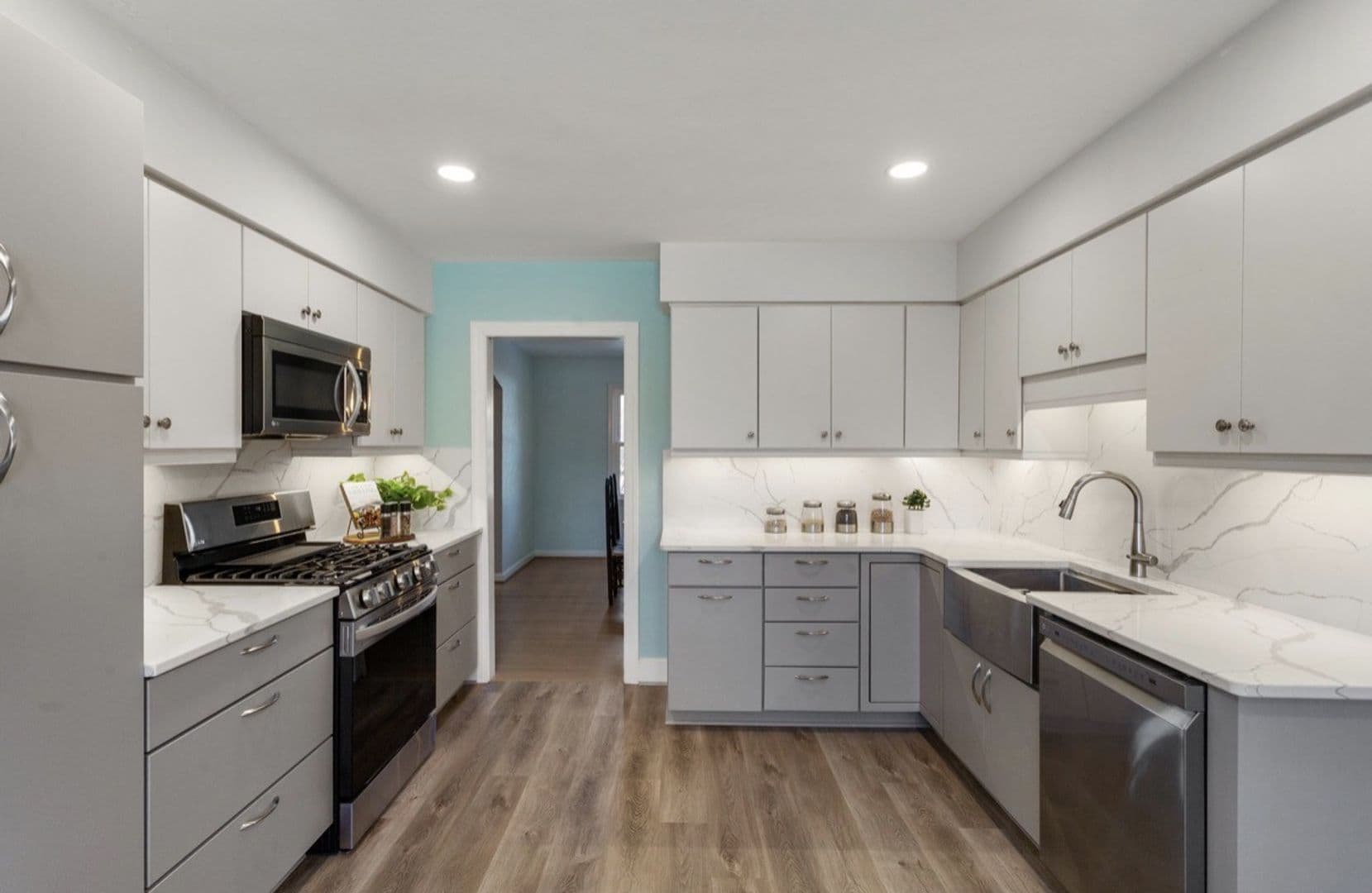 Virginia Beach House: 1404 Shelton Road