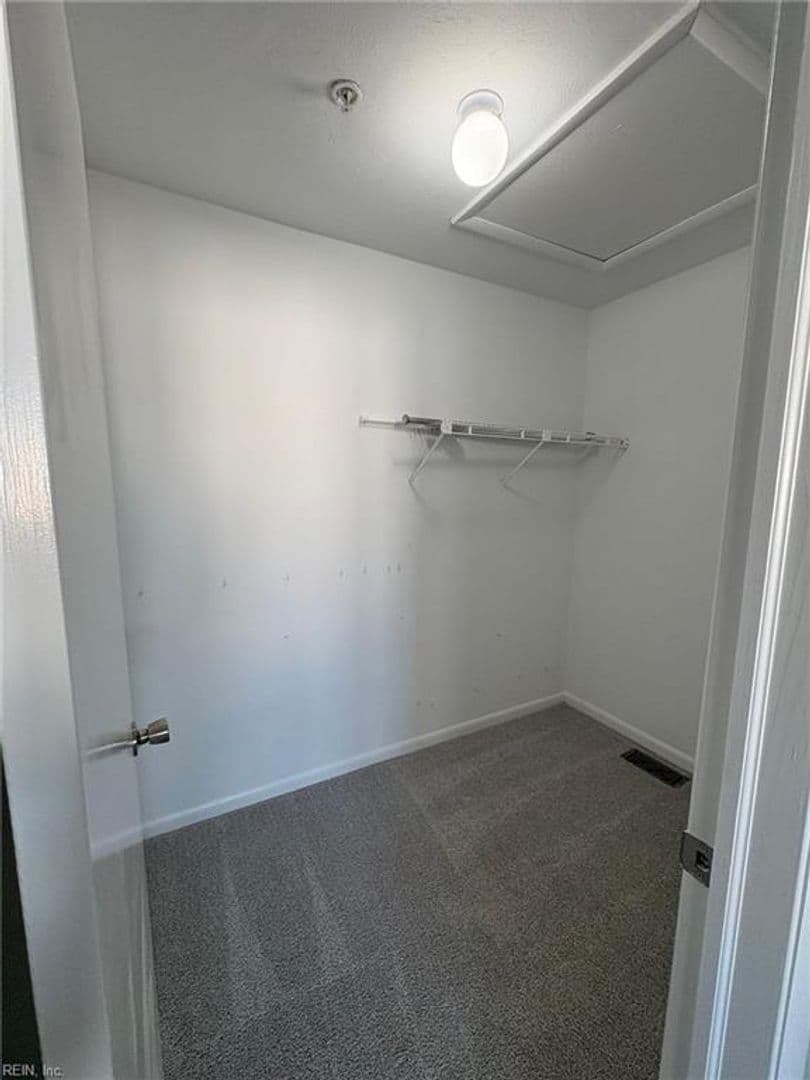 Virginia Beach Condo: 2356 Bays Edge Avenue