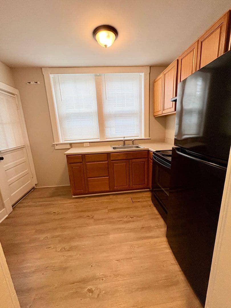 Portsmouth Apartment: 150 Florida Avenue