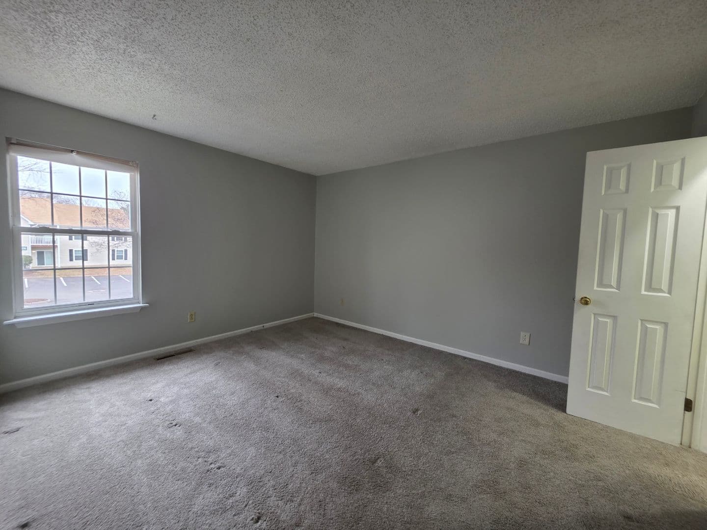 Virginia Beach Condo: 814 Gable Way