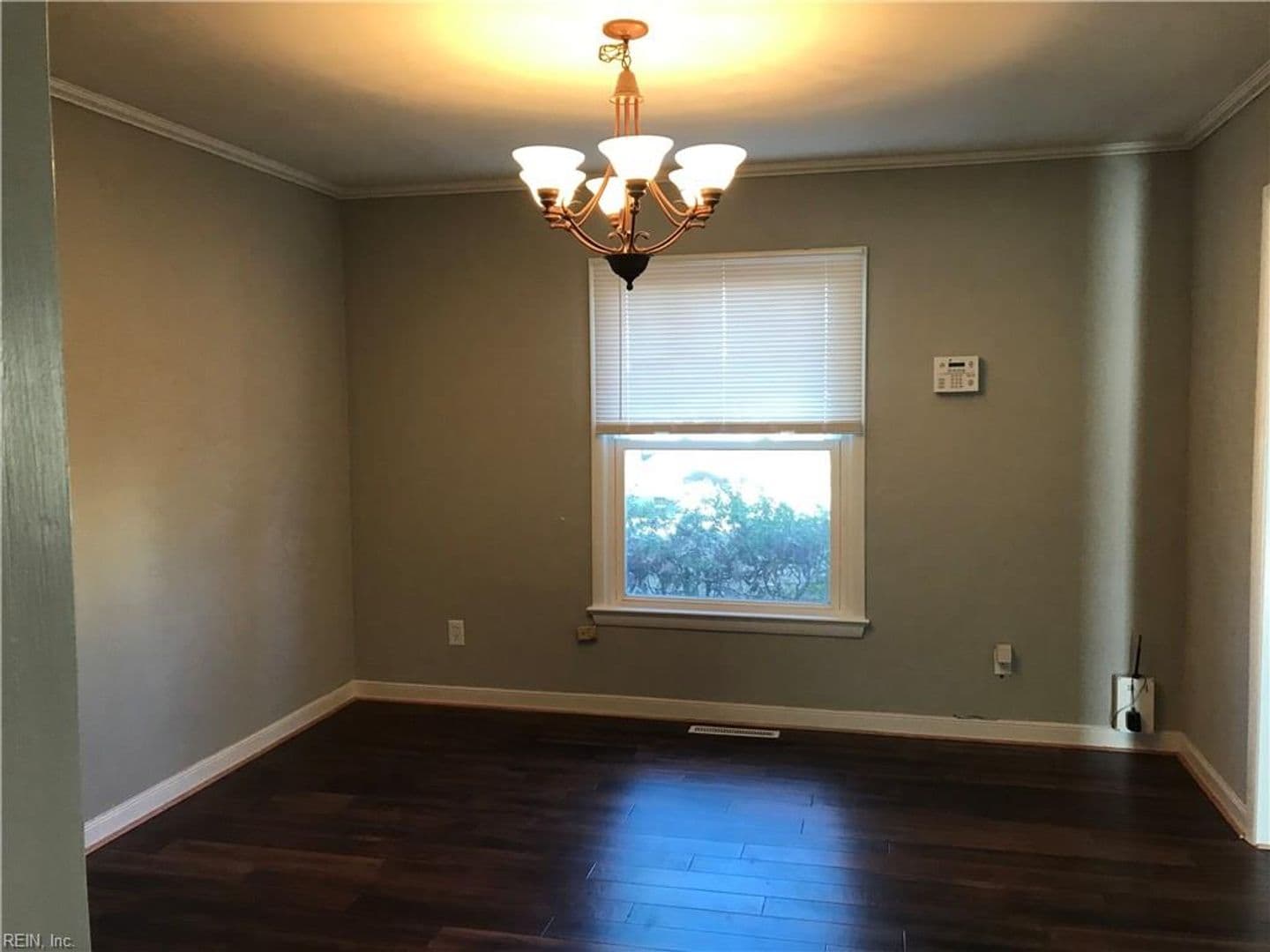 Virginia Beach House: 429 Schuyler Road