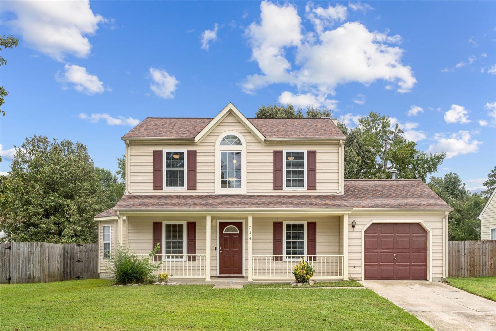 Newport News House: 724 Galleon Drive