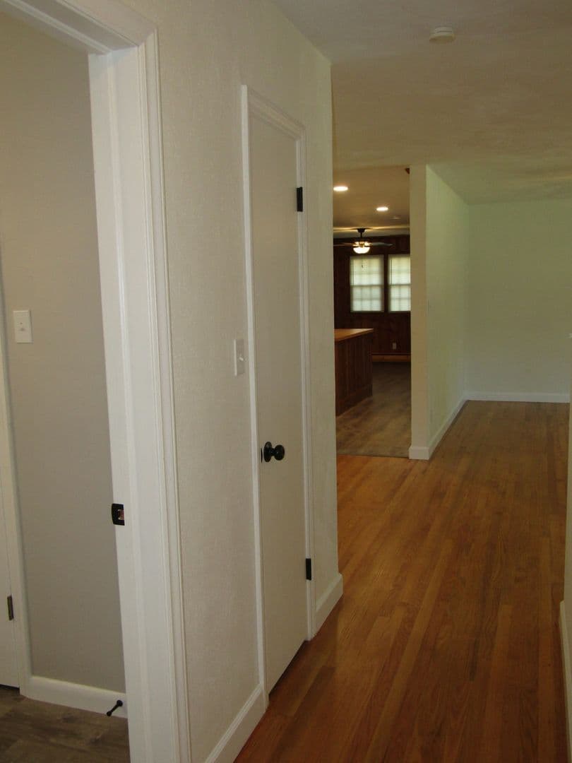 Virginia Beach House: 5113 Lobaugh Drive