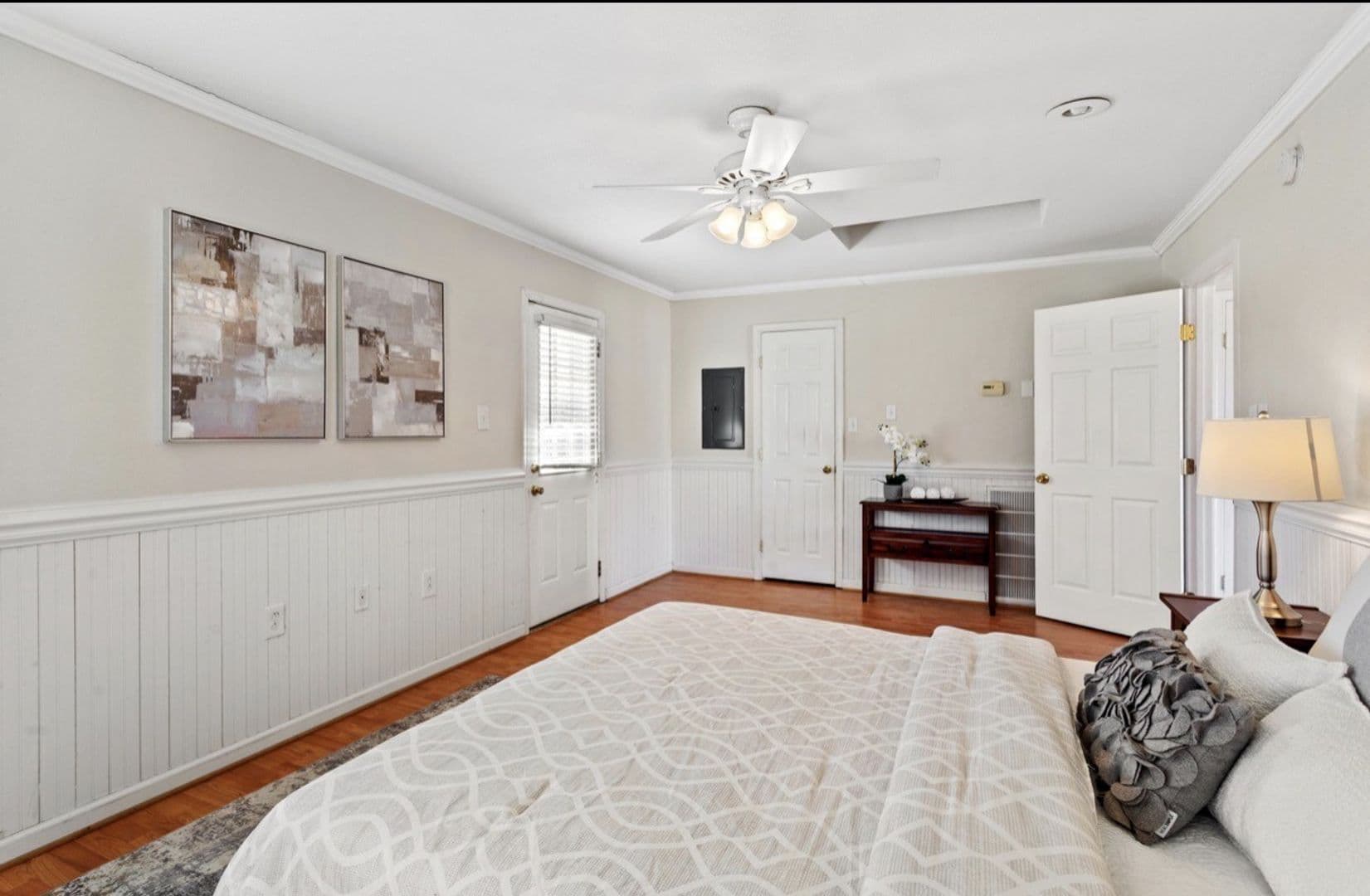 Virginia Beach House: 1404 Shelton Road
