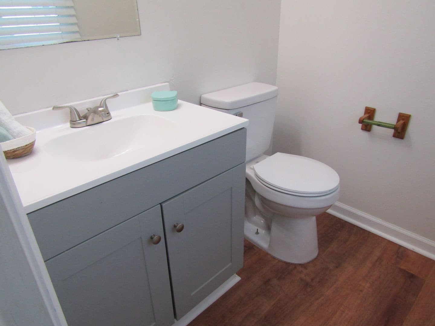 Virginia Beach House: 615 Aubrey Drive