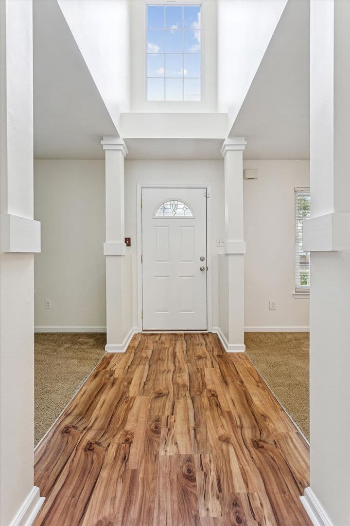 Newport News House: 724 Galleon Drive