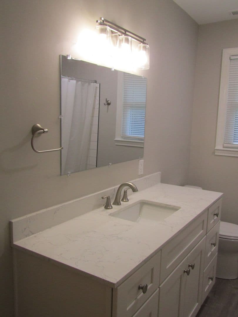 Virginia Beach House: 5113 Lobaugh Drive
