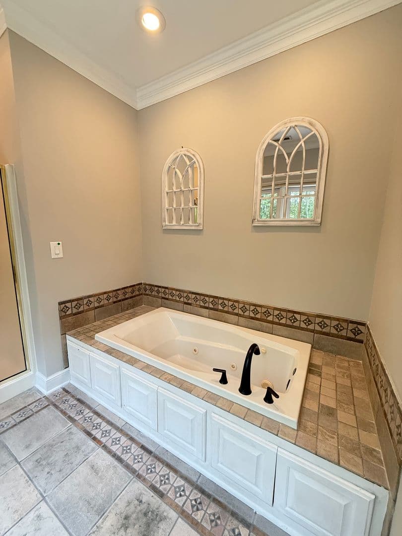 Williamsburg House: 2940 Nathaniel's Run