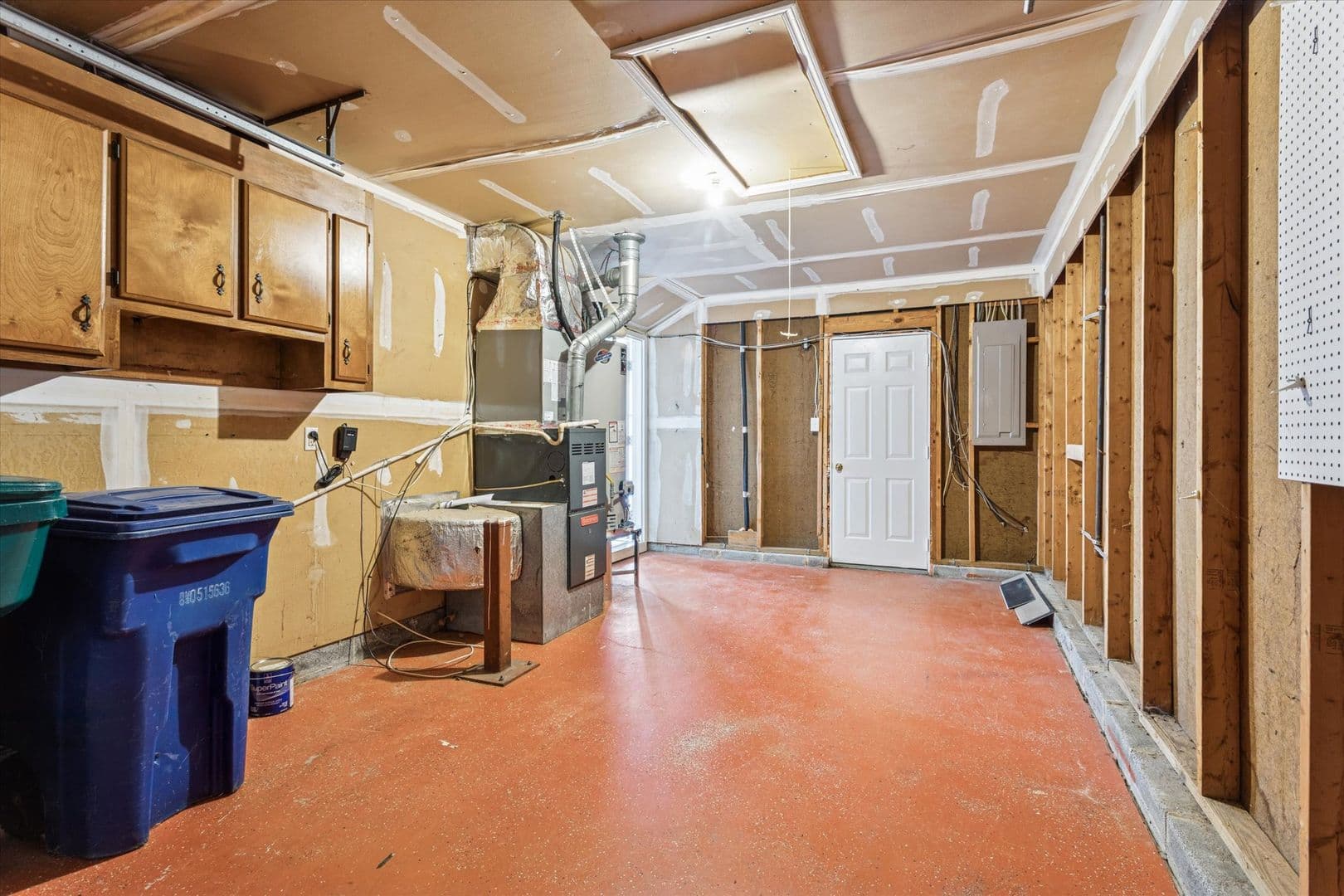 Newport News House: 724 Galleon Drive