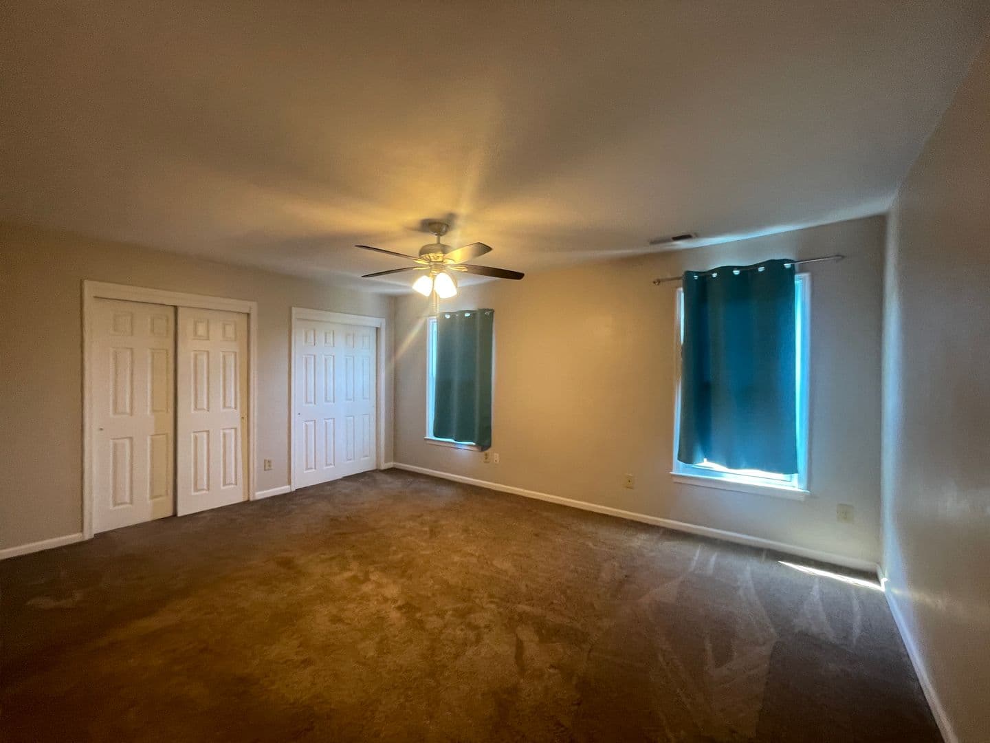 Virginia Beach Townhome: 4859 Woods Edge Road